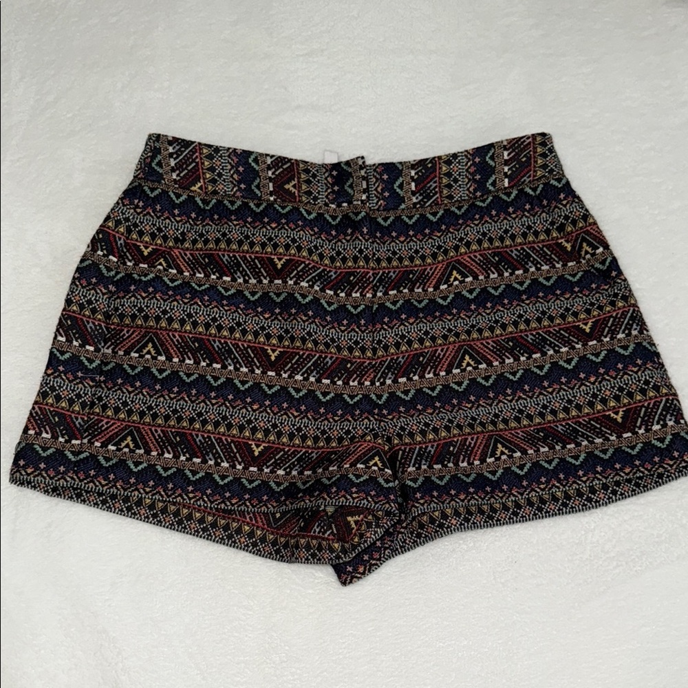 BCBGeneration micro shorts tribal pattern size 0